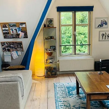 Hidden Pearl Family Bed and breakfast Haarlem